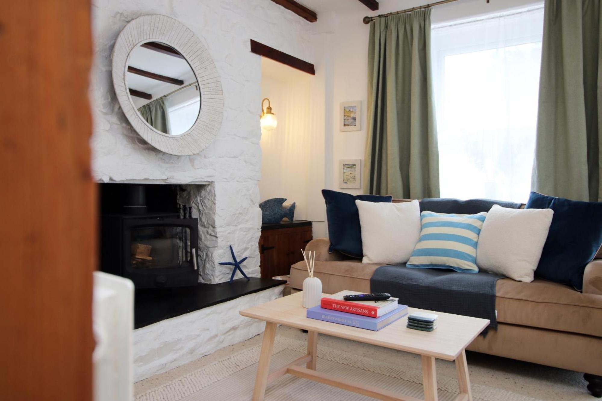 Little Gem In The Mumbles! Fishermans Cottage With Log Burner, Dog Friendly And Welcome Breakfast Hamper! Exterior foto